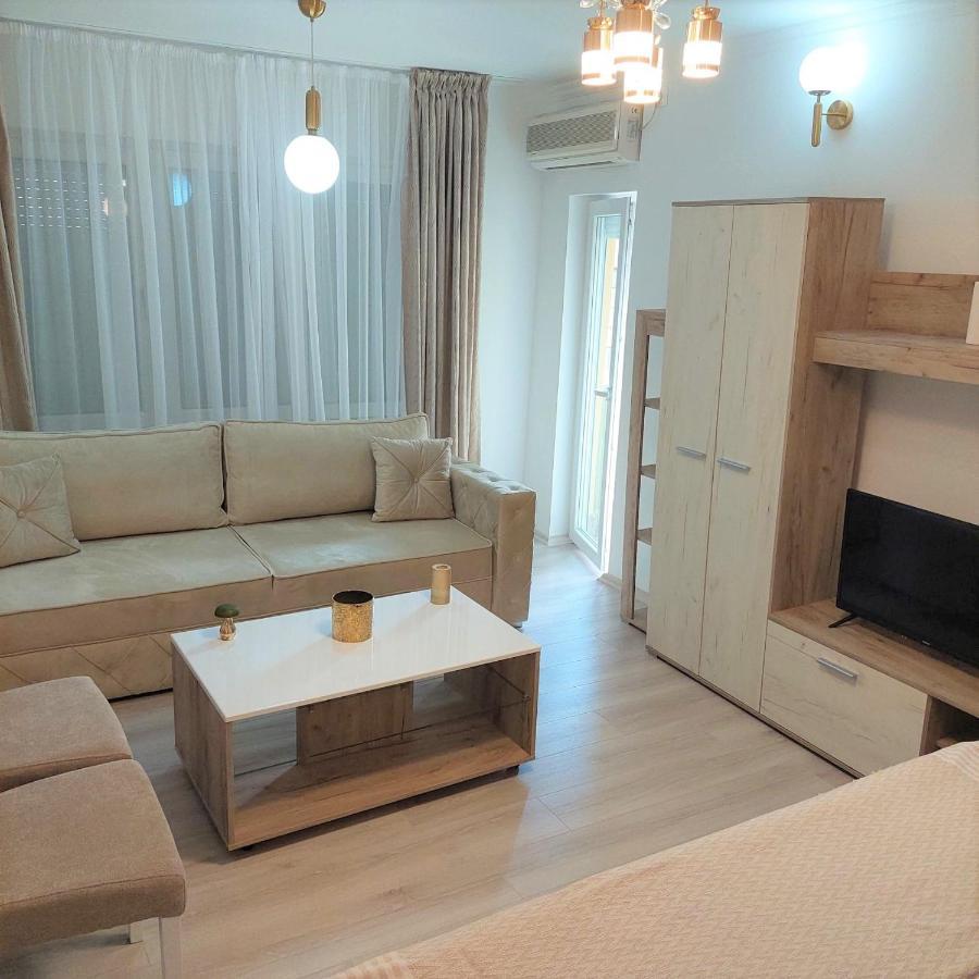 City Lux Square Apartments สโกเปีย ภายนอก รูปภาพ