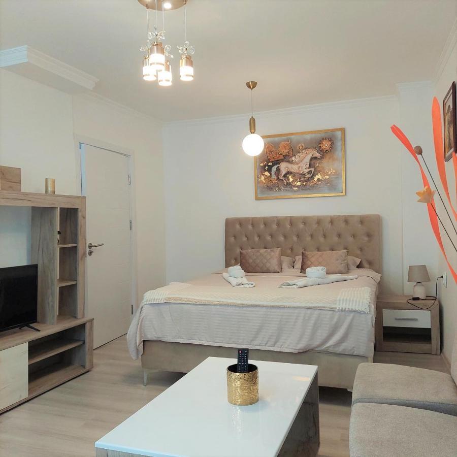 City Lux Square Apartments สโกเปีย ภายนอก รูปภาพ