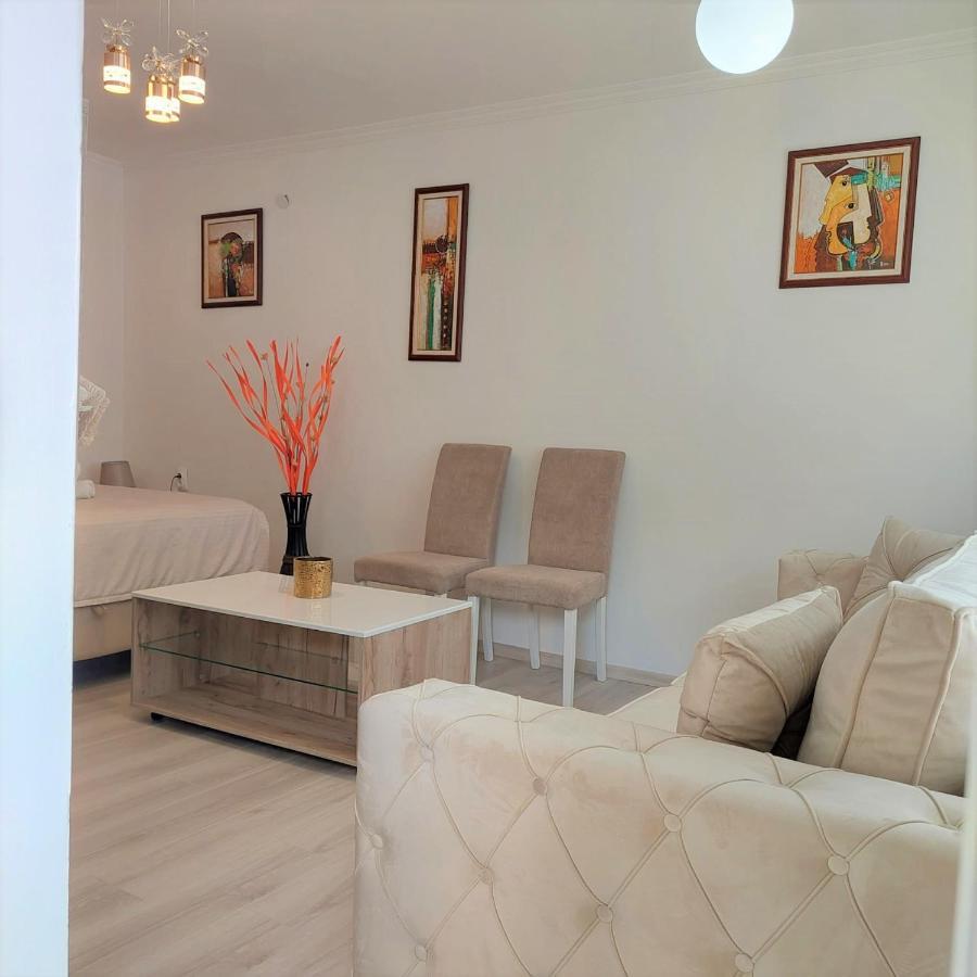 City Lux Square Apartments สโกเปีย ภายนอก รูปภาพ